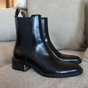 Zara Black Leather Chelsea Boots